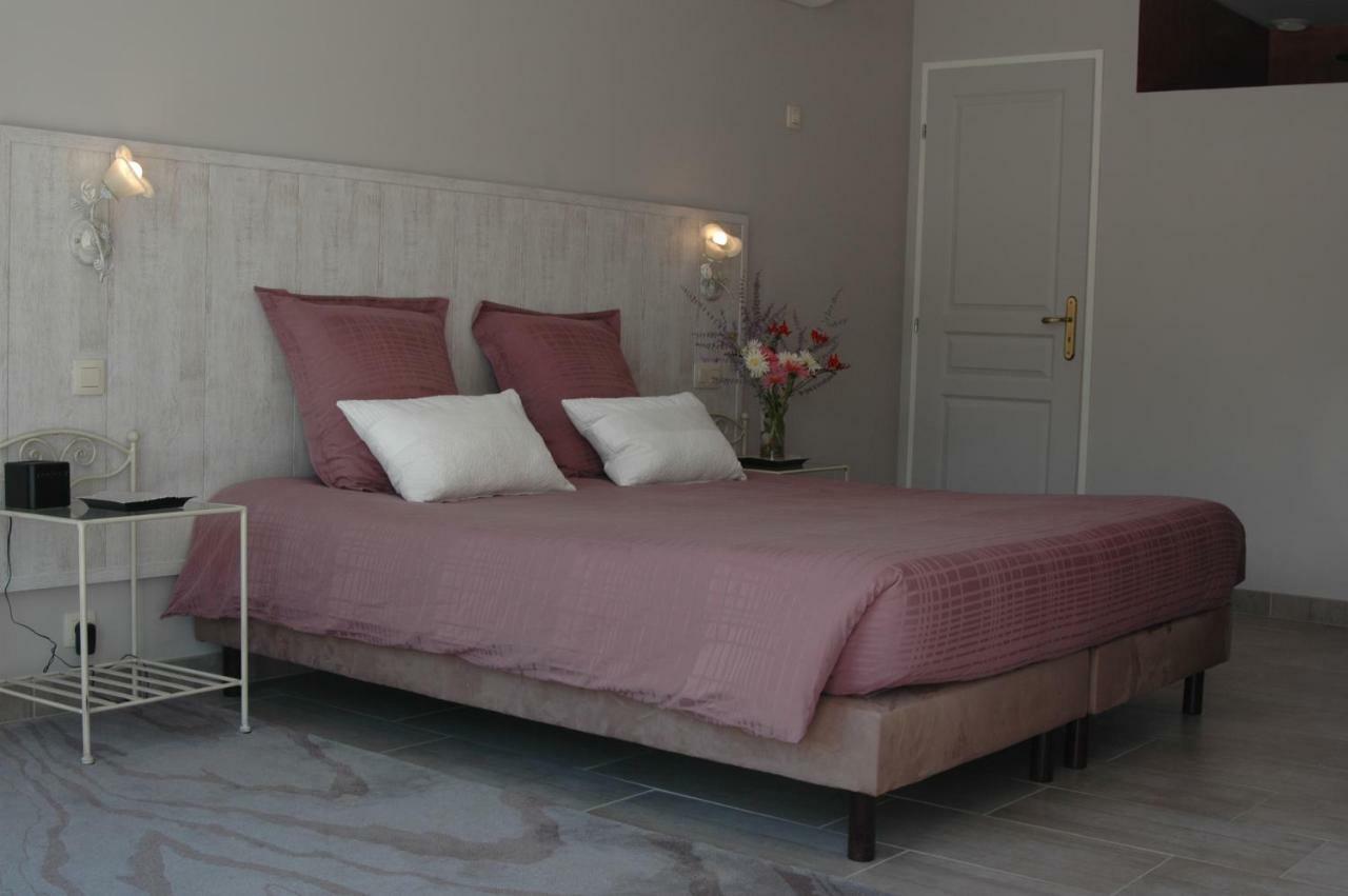 Les Jardins De Soulane B&B - Adults Only Belcastel-et-Buc Exterior photo