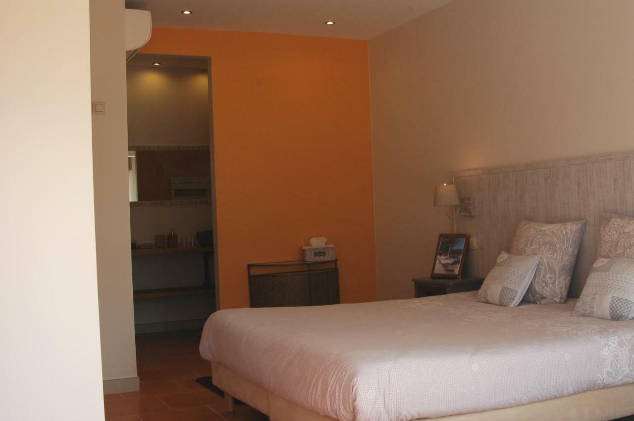 Les Jardins De Soulane B&B - Adults Only Belcastel-et-Buc Exterior photo